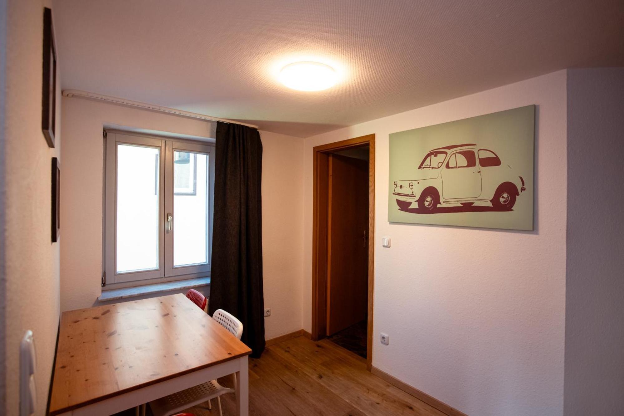 Haus99 Budget Pension & Apartments Fürth Esterno foto